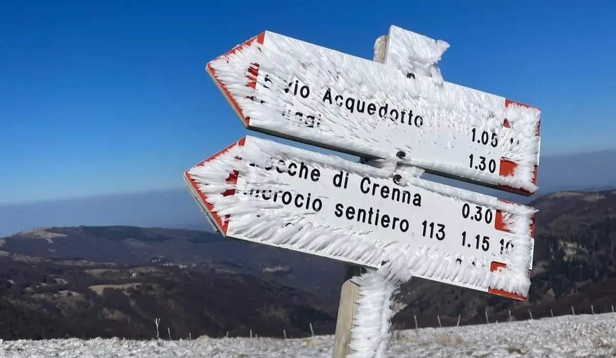 Cartello ghiacciato